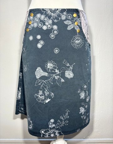 Sway Textiles Blue Floral Skirt- Size. Large
