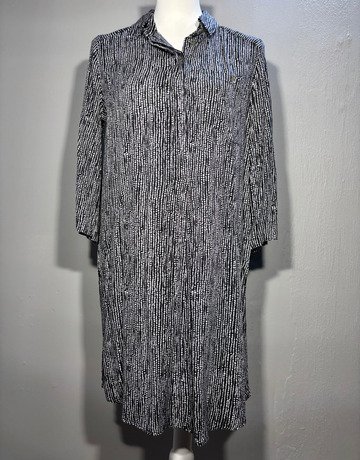 Earthaddict Black And White Viscose Dress- Size 34