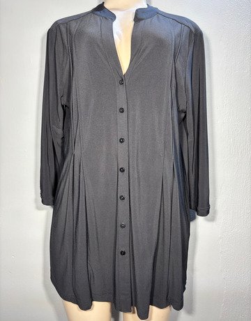 Habits Collection Black Top- Size 5 (Large)