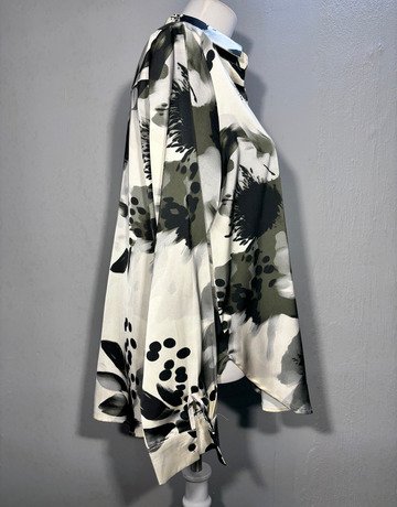 Elli White Black And White Patterned Shirt- Size Large