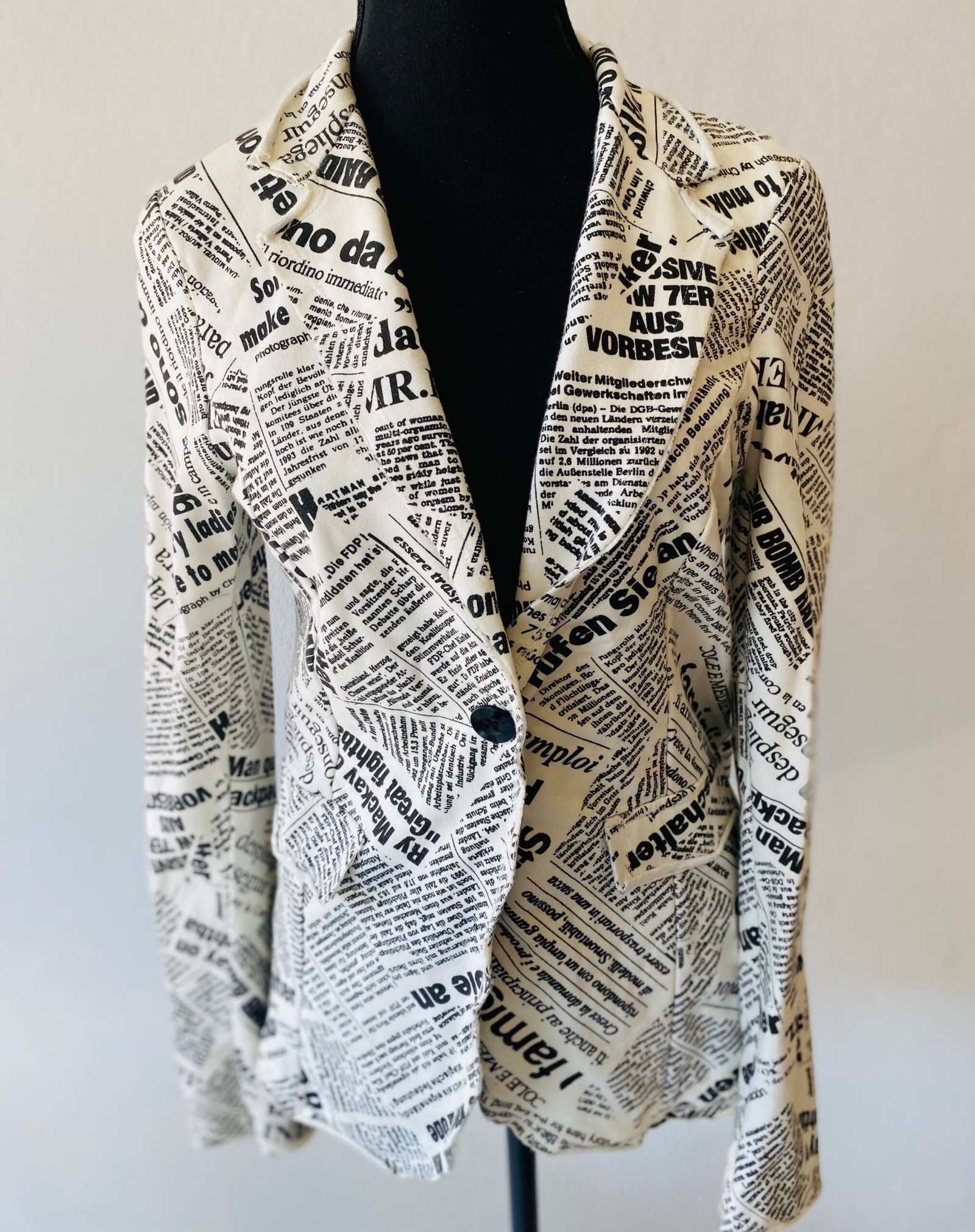 Nicci Jacket (lightweight tracksuit fabric) - Size: S