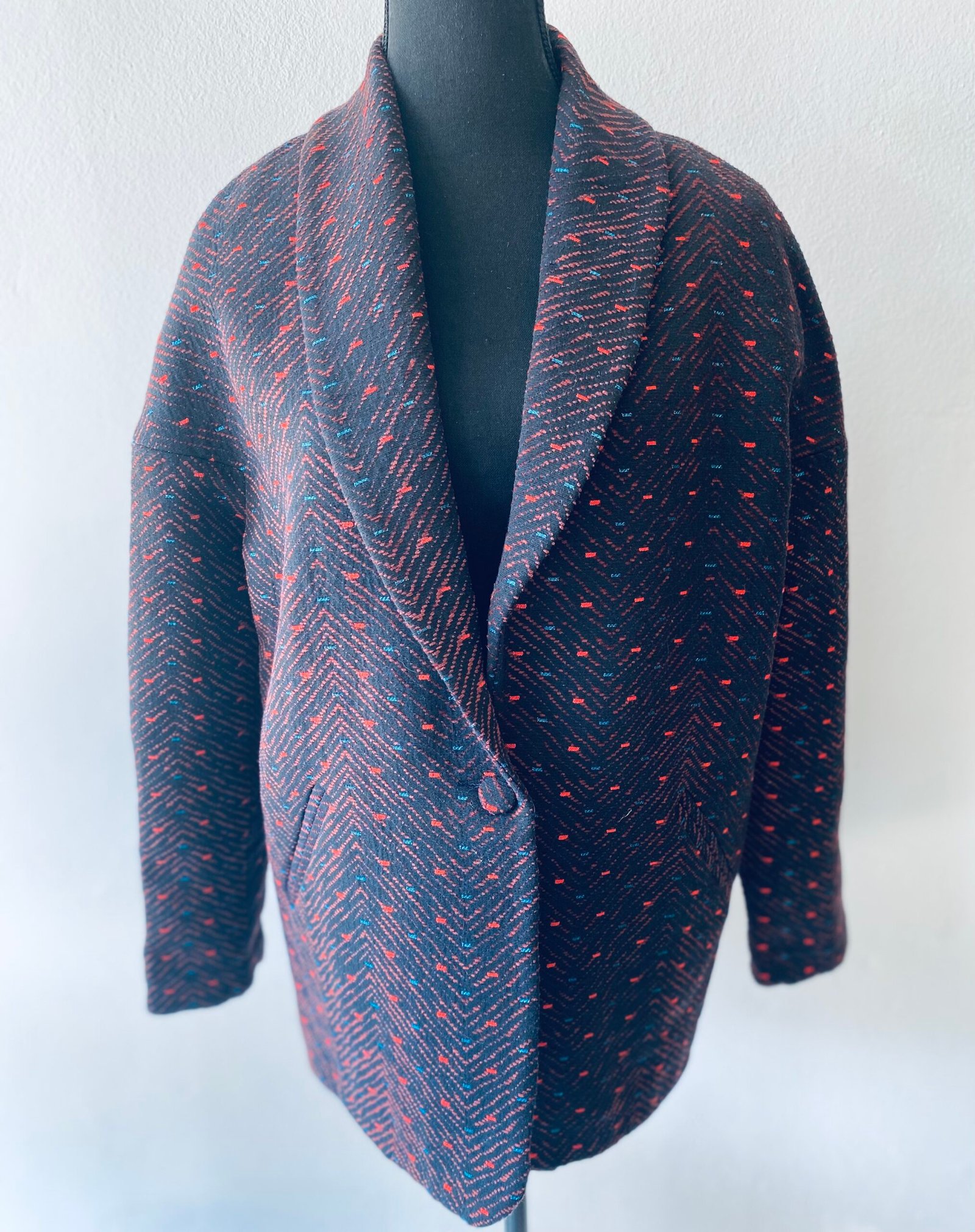 Le Petite France - Size: 36