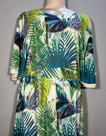 Almatrichi Green Leaf Patterned `Dress- Size Small