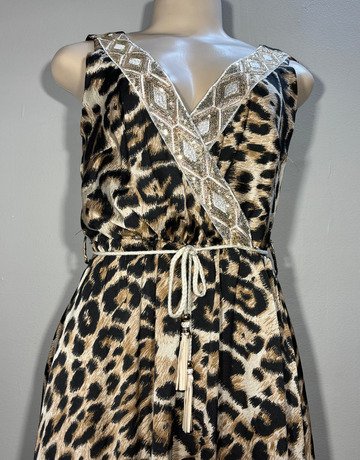 Leopard Print Dress (No Brand Name)- Size Medium