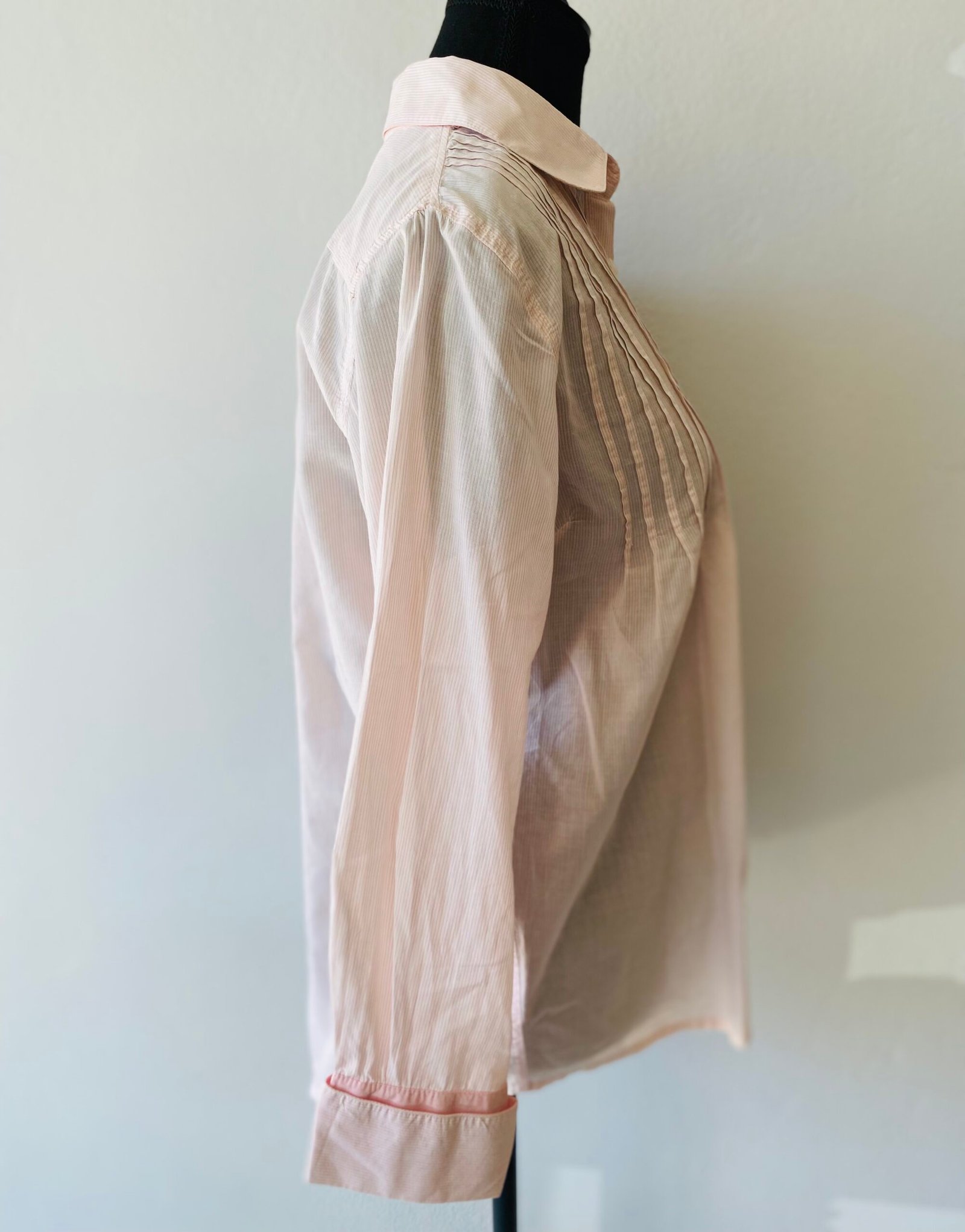 Hilton Weiner (cotton blouse) – Size: M