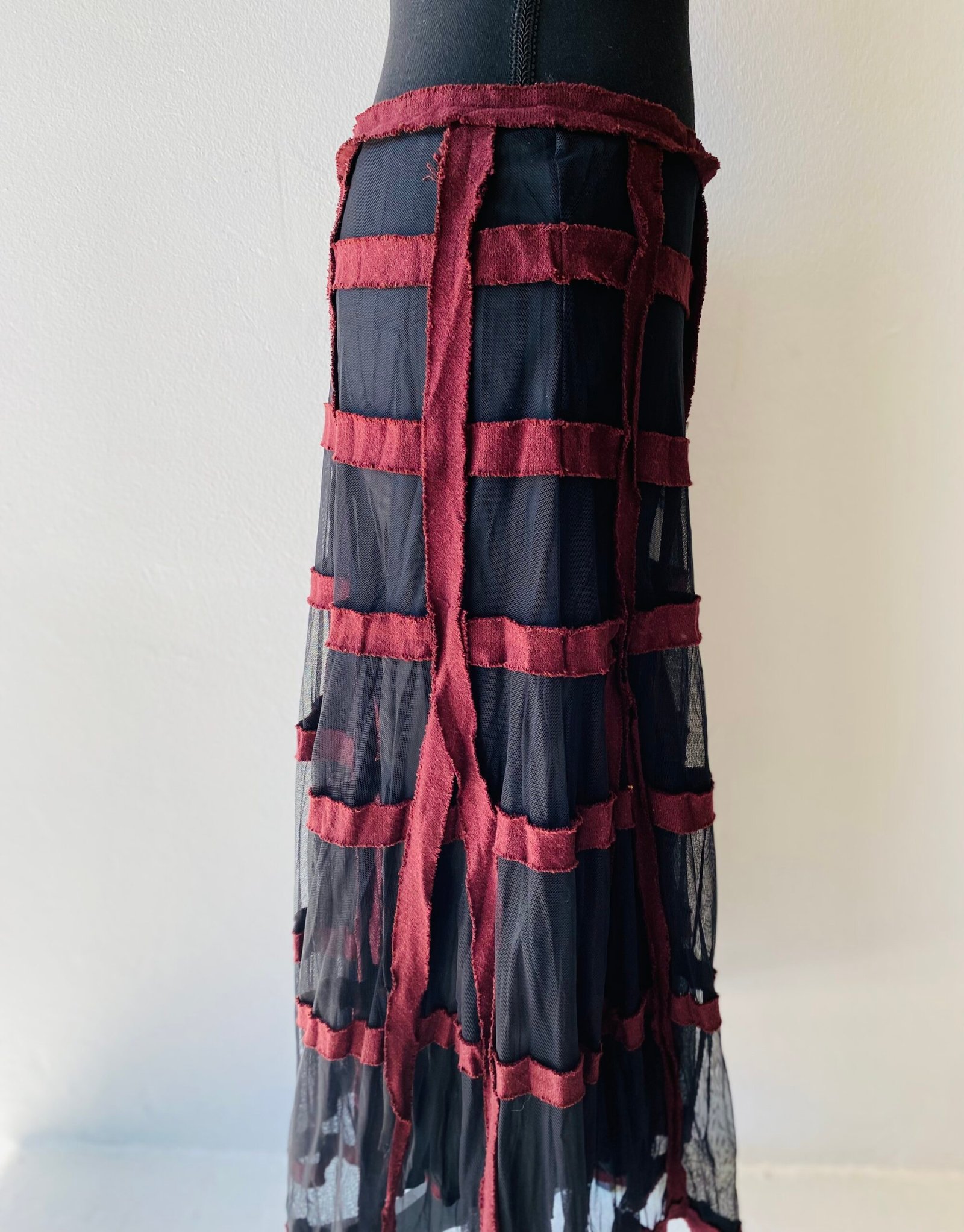 Oaktree Skirt – Size: 34