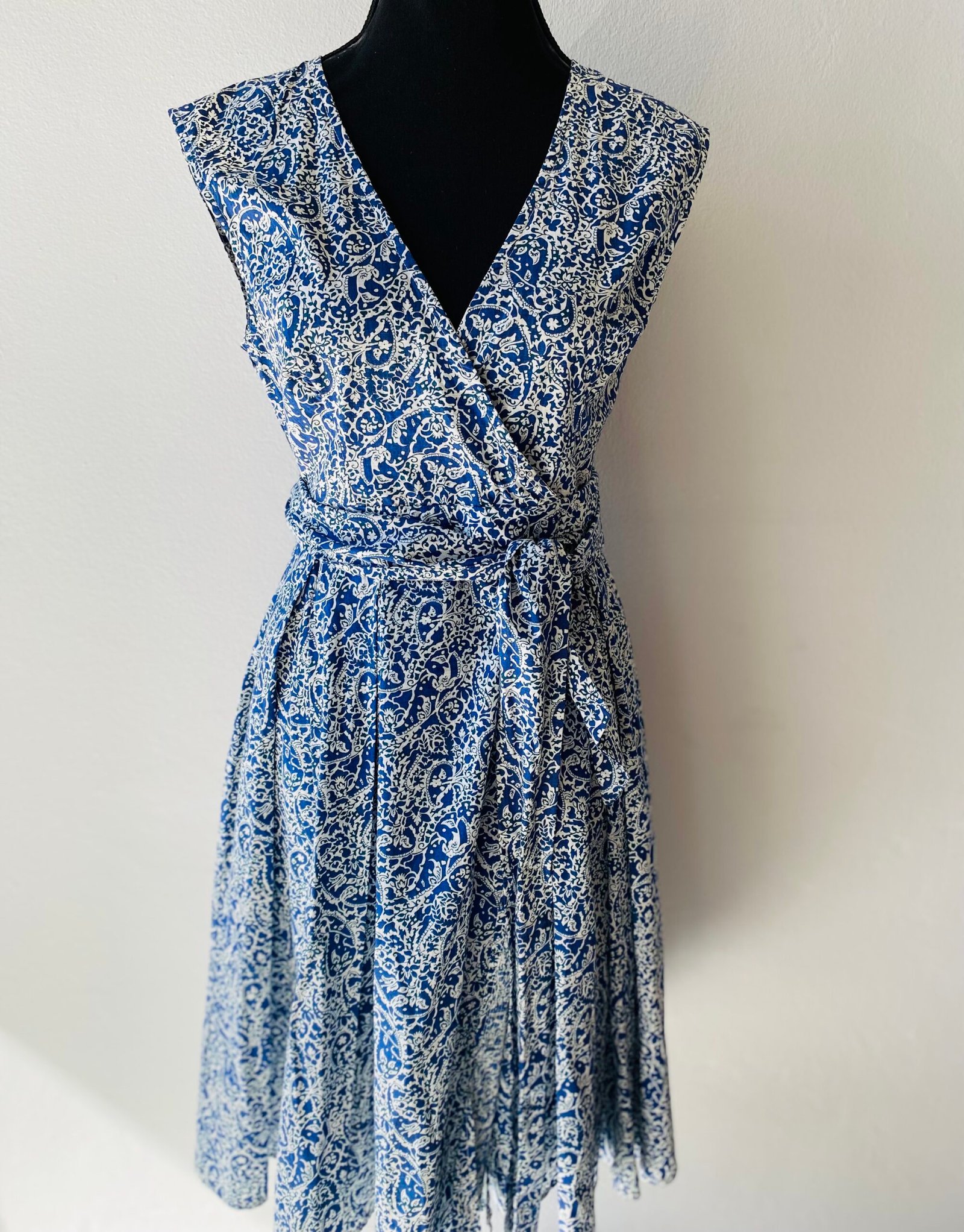 Smudj (wrap dress) - Size: 32