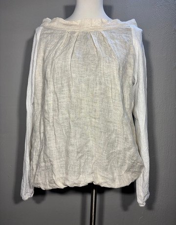 Hugo Flear White Top- Size 34-36