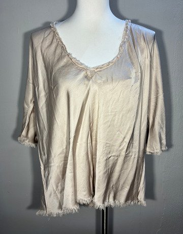 Jaga Cream Rayon Top- Size Extra-Large