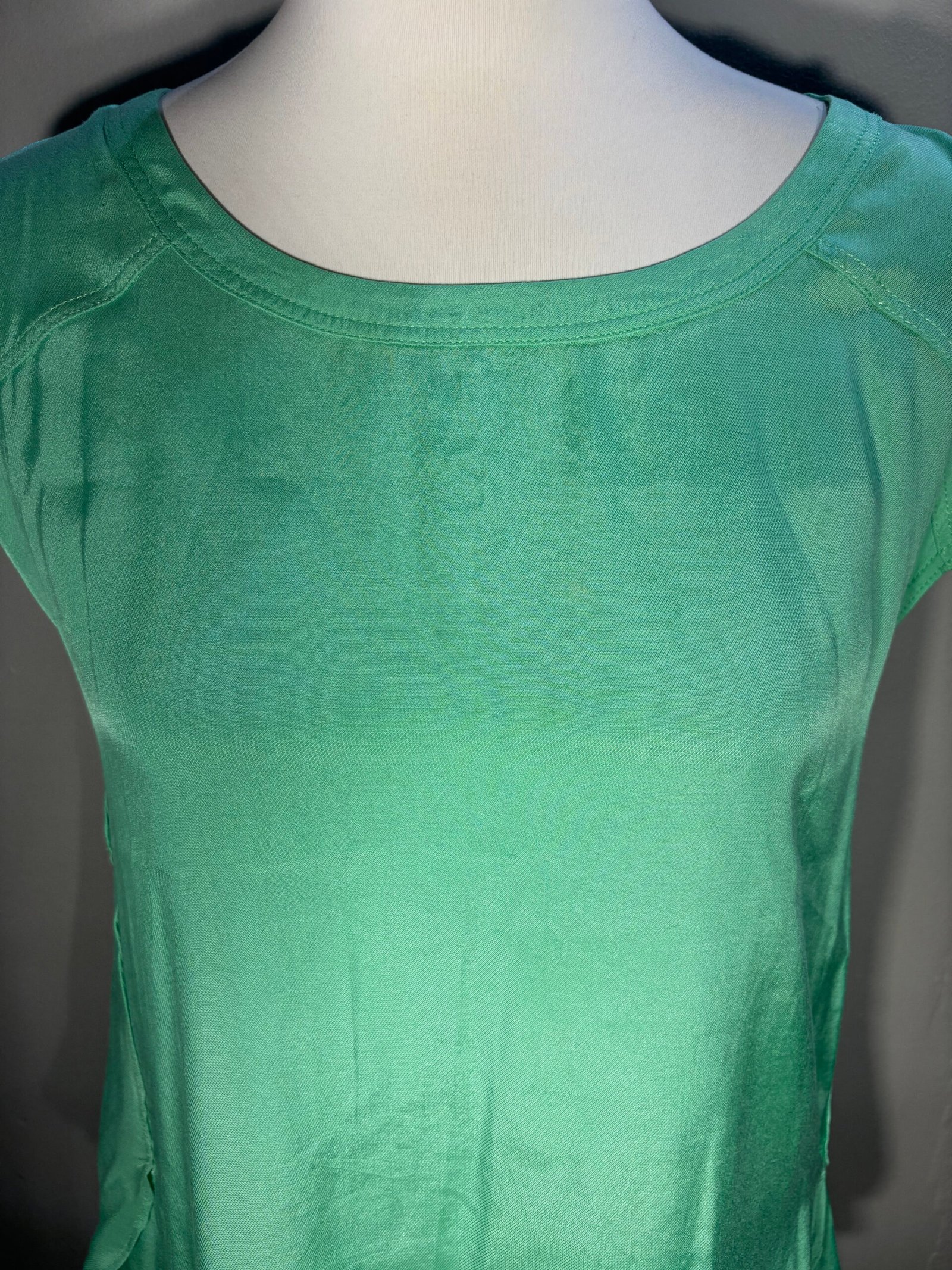 Country Road Green Top- Size Extra Small