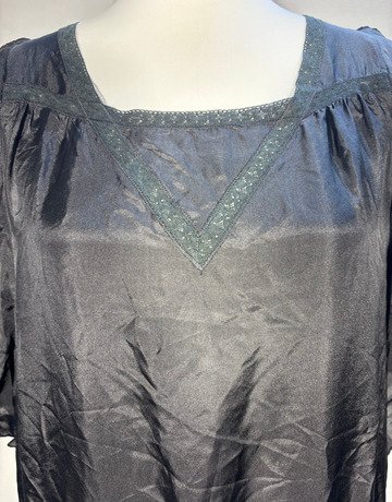 Marion And Lindie Black Silk Top- Size Small
