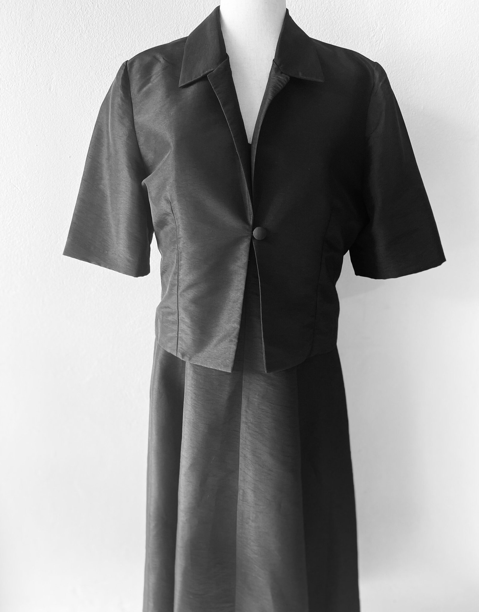 Deslwa Cocktail Dress (long ankle/tea length) - Size: SA 14