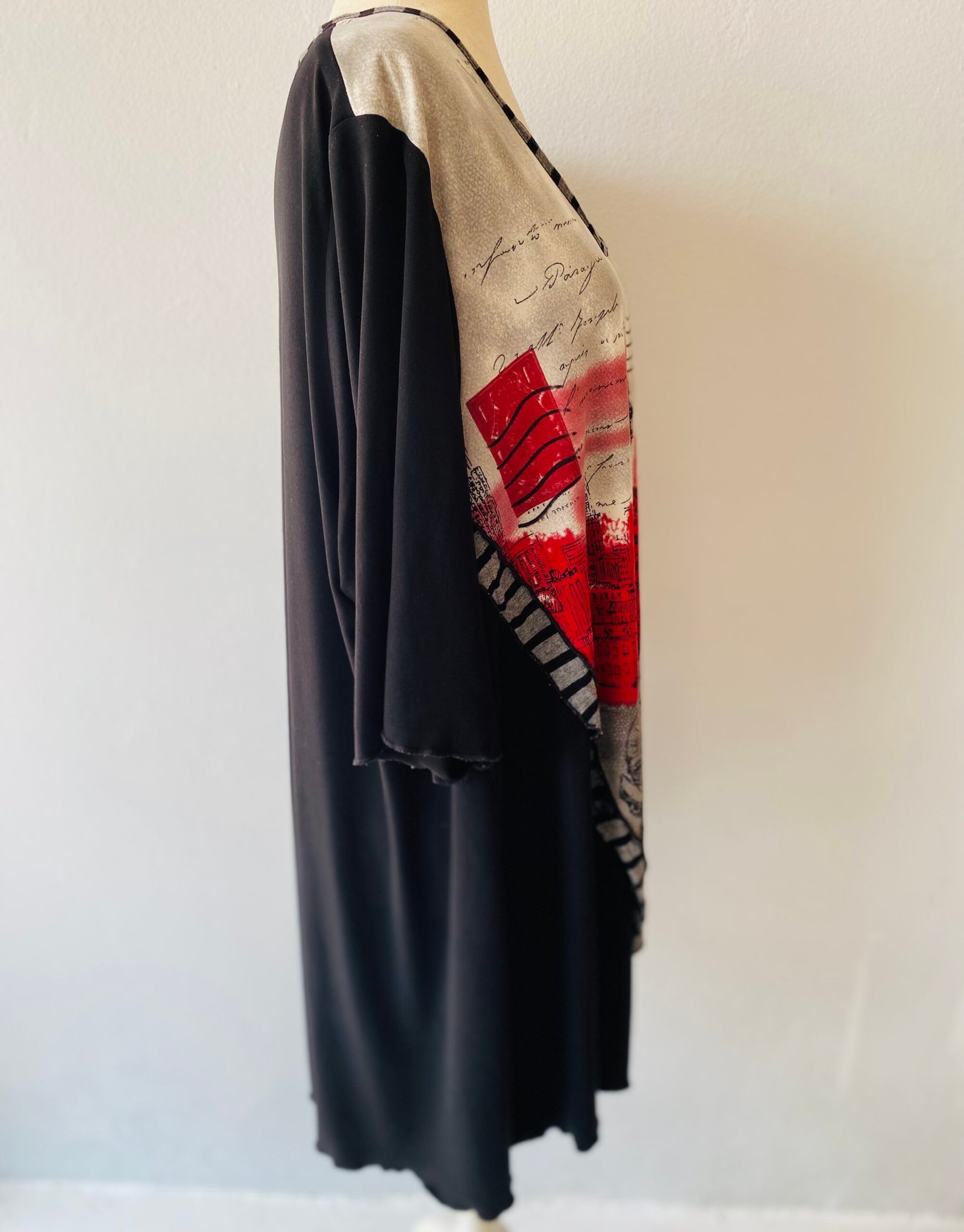 Hayley Joy top – Size: SA 18