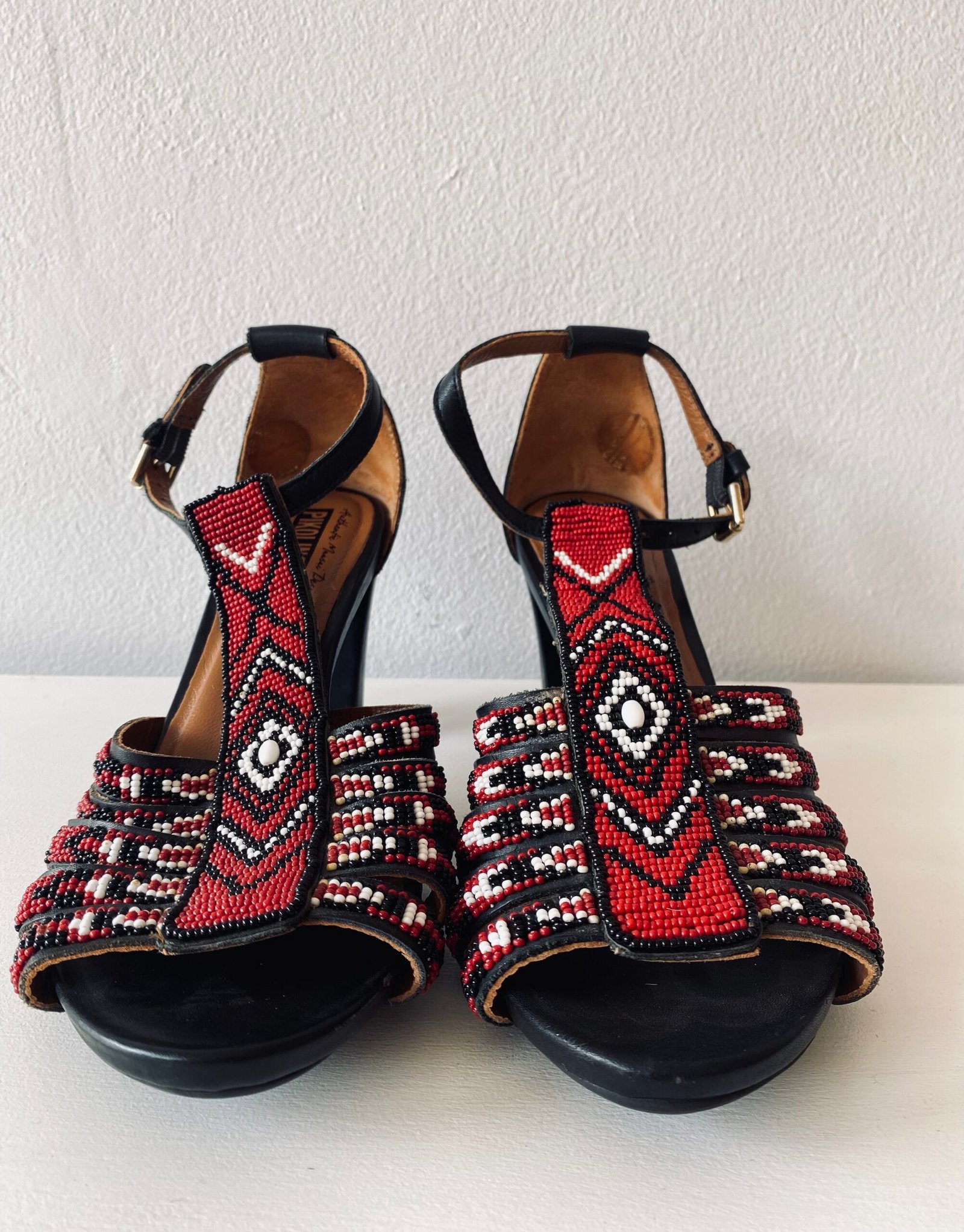 Pikolinos Leather Sandals/Heels (with Masai beaded detail) - Size: SA 7