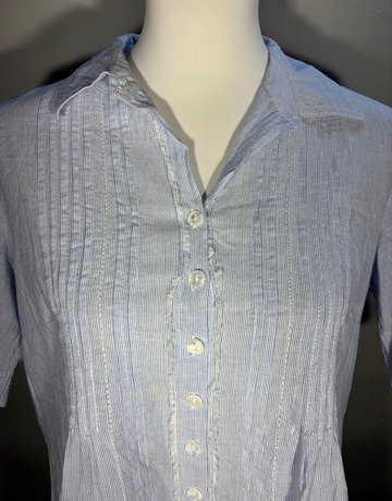 Caviar Blue Linen Shirt- Size Medium