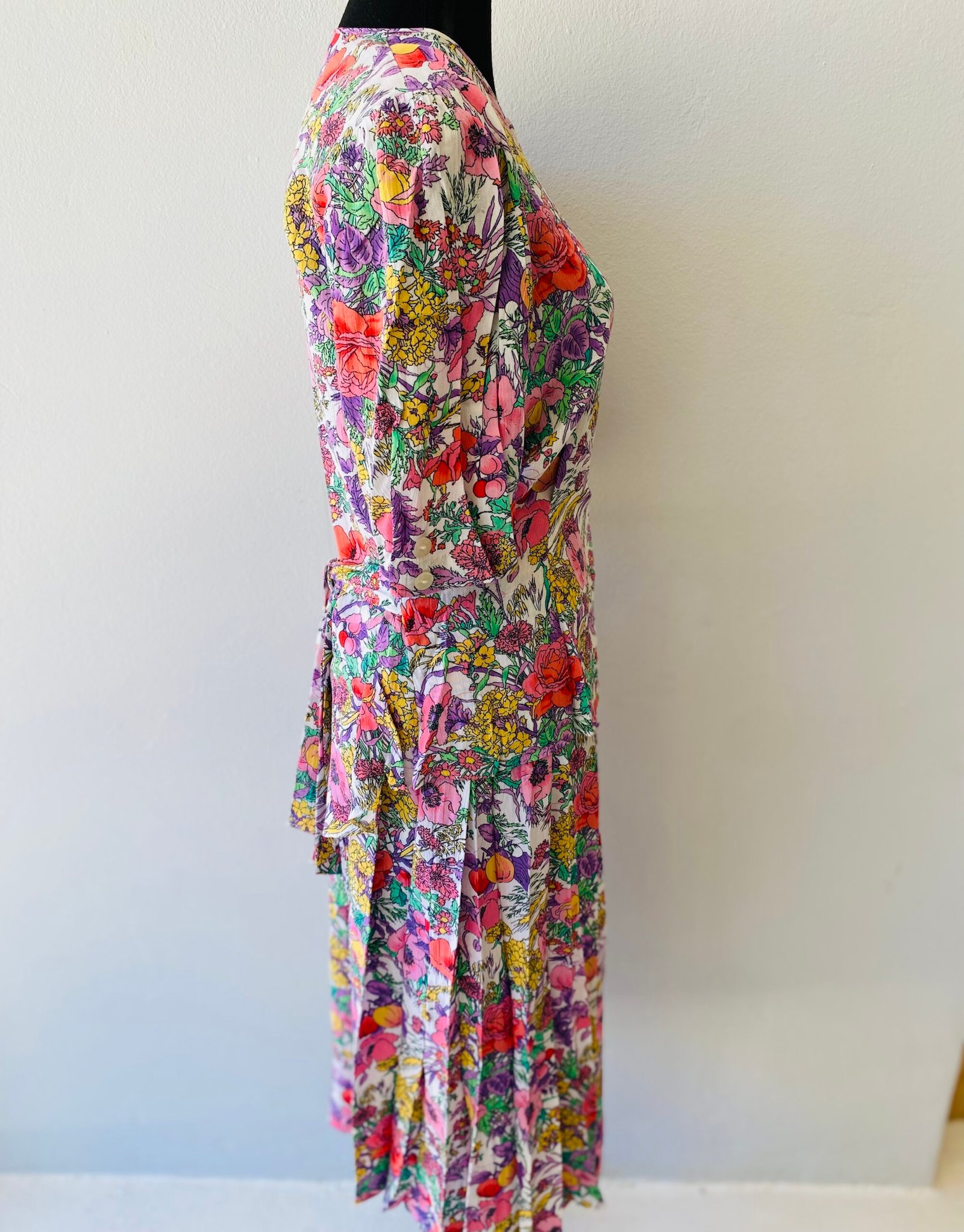 Caviar – Blouse & Skirt (vintage) – Size: SA 8