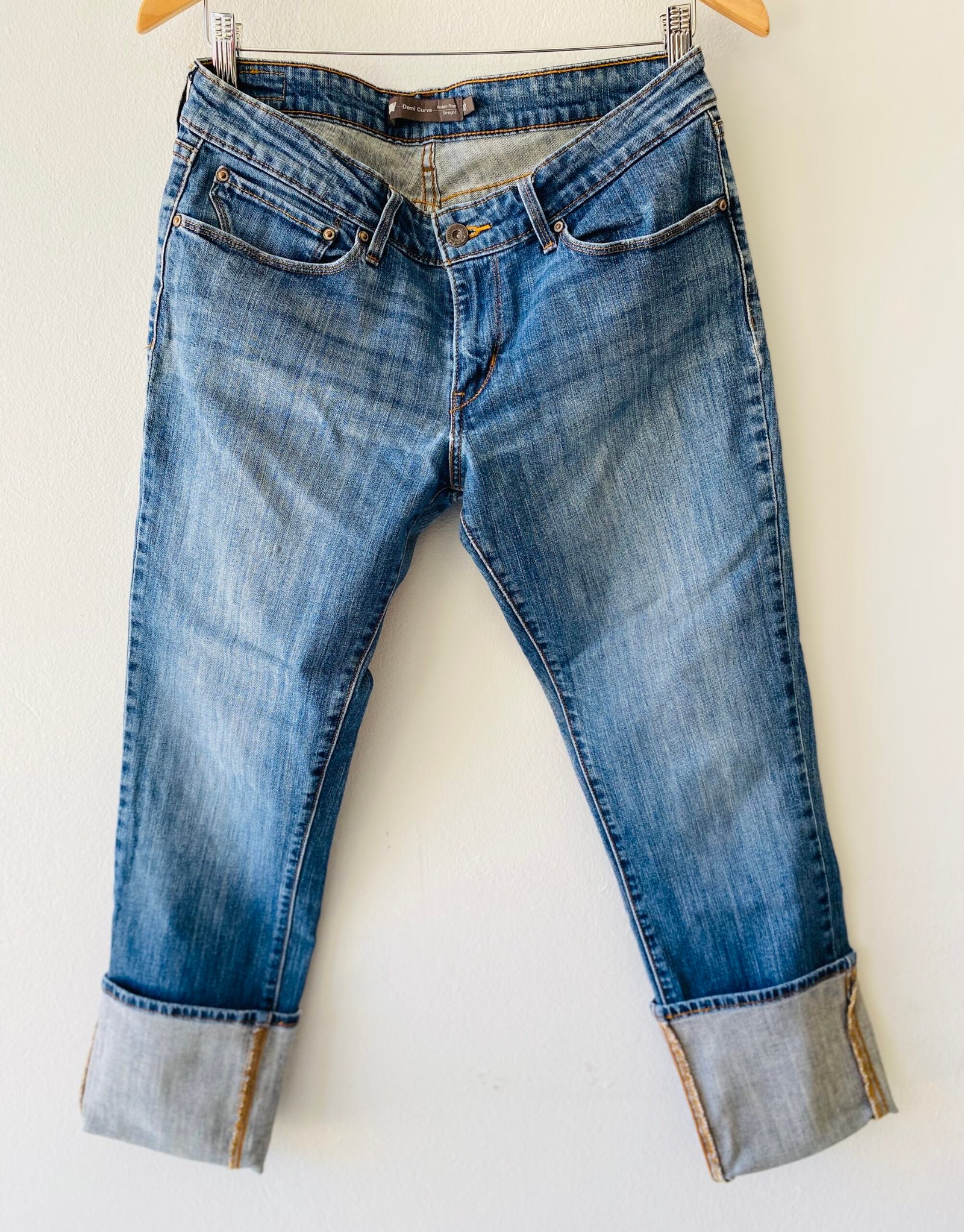 Levi Demi Curve Jeans - Size: US 10
